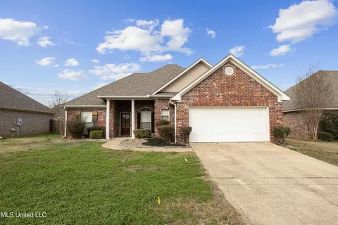Exterior - 504 Kate Lofton Dr, Brandon, MS 39047 photo 4 of 9