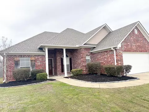 Exterior - 504 Kate Lofton Dr, Brandon, MS 39047 photo 2 of 9