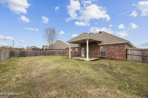 Exterior - 504 Kate Lofton Dr, Brandon, MS 39047 photo 8 of 9