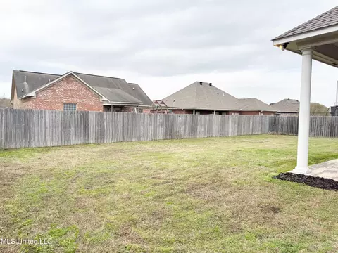 Exterior - 504 Kate Lofton Dr, Brandon, MS 39047 photo 6 of 9
