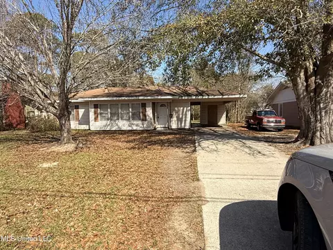 314 41st St, Gulfport, MS 39507