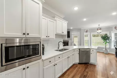 Kitchen - 3525 Bailey Ln, Southaven, MS 38672 photo 2 of 3