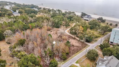 Boisdore Avenue, Pass Christian, MS 39571