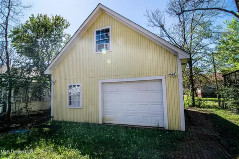 Exterior - 809 N Congress St, Jackson, MS 39202 photo 5 of 5