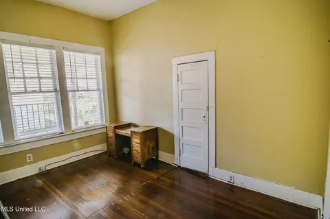 Bedroom - 809 N Congress St, Jackson, MS 39202 photo 2 of 3