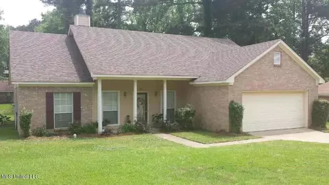 160 Waxwing Dr, Jackson, MS 39212