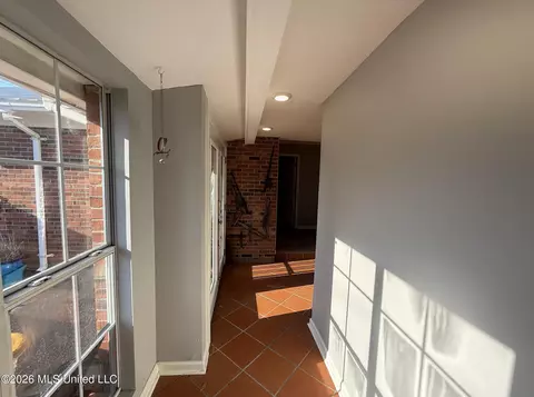 Entry Way - 1488 Spanish Fort Rd, Rolling Fork, MS 39159 photo 2 of 2