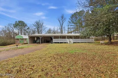 11040 Highway 472, Hazlehurst, MS 39083