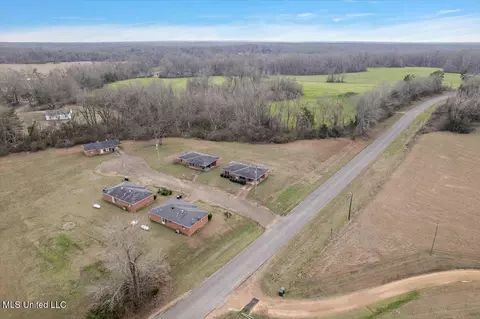 View/Area - 7958 Hebron Rd, Lexington, MS 39095 photo 3 of 5