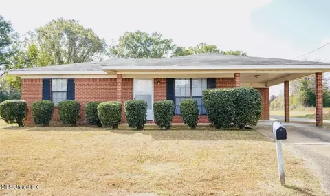 Exterior - 7958 Hebron Rd, Lexington, MS 39095 photo 3 of 4
