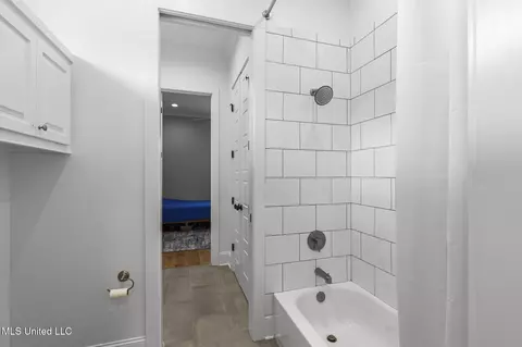 Bath - 330 Wellstone Pl, Madison, MS 39110 photo 7 of 8