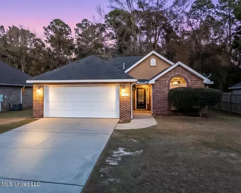 11537 Azalea Trce, Gulfport, MS 39503