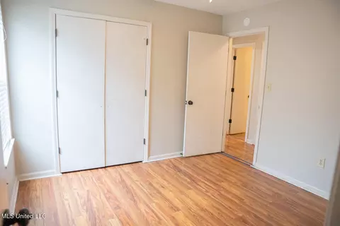 Bedroom - 106 Shadow Hill Dr, Madison, MS 39110 photo 2 of 3