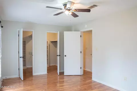 Bedroom - 106 Shadow Hill Dr, Madison, MS 39110 photo 3 of 3