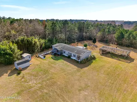 21041 Success Rd, Saucier, MS 39574