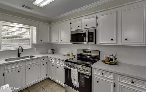 404 White Oak Cv, Florence, MS 39073 photo 16