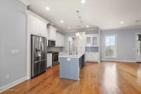 Kitchen - 140 Hampton Rdg, Madison, MS 39110 photo 1 of 4