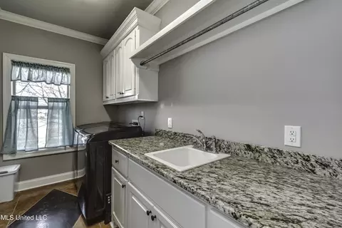 Other - 601 Emerald Ct, Brandon, MS 39047 photo 14 of 17