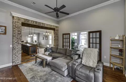 Other - 601 Emerald Ct, Brandon, MS 39047 photo 5 of 17