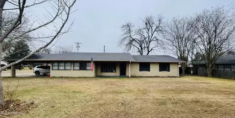 2014 Robert Gray St, Vidalia, LA 71373