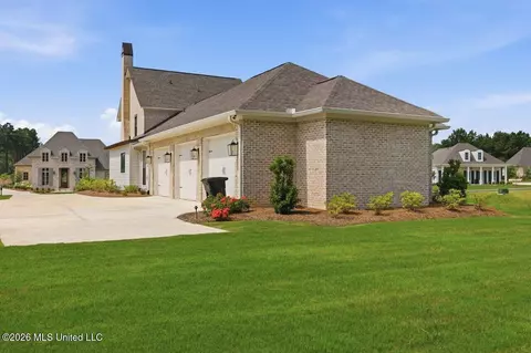 Exterior - 619 Big Valley Loop, Flowood, MS 39232 photo 8 of 10