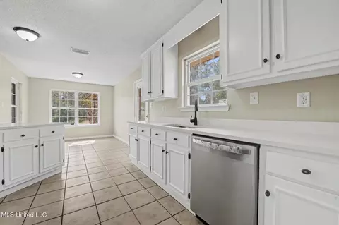 Kitchen - 109 Mossy Oak Rd, Lucedale, MS 39452 photo 3 of 3