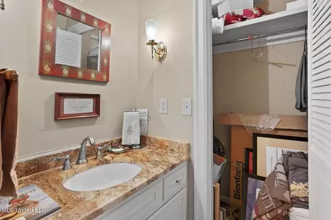 Other - 420 Saint Andrews Dr #2-4, Jackson, MS 39211 photo 5 of 8