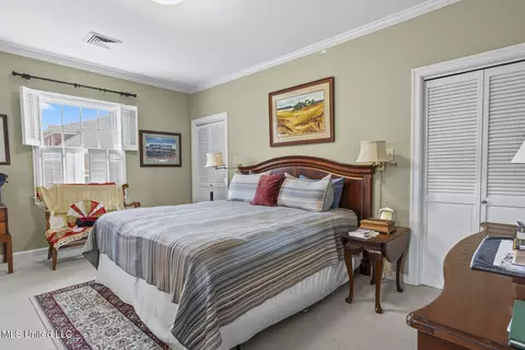 Bedroom - 420 Saint Andrews Dr #2-4, Jackson, MS 39211 photo 2 of 2
