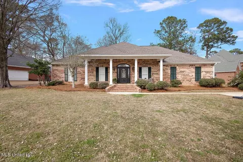 108 Beaver Bnd, Canton, MS 39046