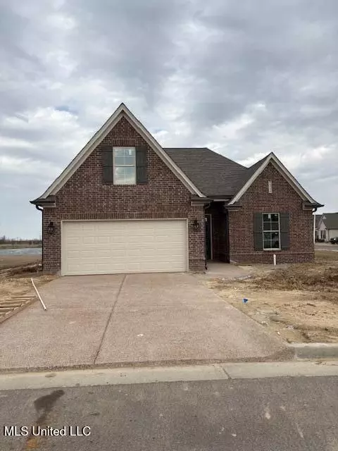 10518 Camilla Cir, Lake Cormorant, MS 38641