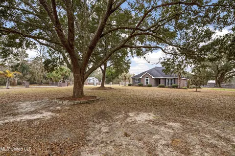 14171 Jim Byrd Rd, Biloxi, MS 39532