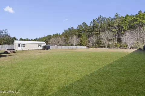 Exterior - 21392 Edgewood Dr, Saucier, MS 39574 photo 6 of 7