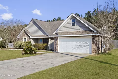 Exterior - 21392 Edgewood Dr, Saucier, MS 39574 photo 3 of 7