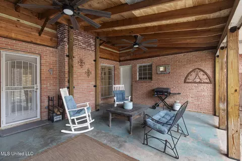 Exterior - 5420 Marblehead Dr, Jackson, MS 39211 photo 3 of 7