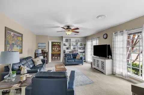 Living - 5420 Marblehead Dr, Jackson, MS 39211 photo 1 of 4