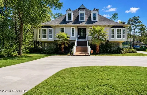 4015 Brandon James Dr, Biloxi, MS 39532