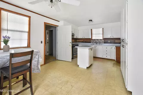 Kitchen - 7271 Highway 57, Lucedale, MS 39452 photo 1 of 1