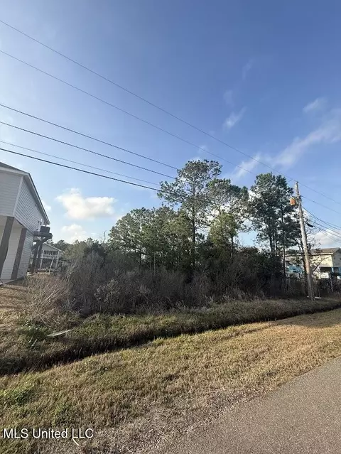 Alabama Street, Bay Saint Louis, MS 39520
