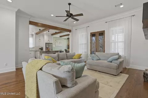 Living - 108 Wingspan Way, Madison, MS 39110 photo 2 of 3