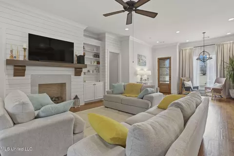 Living - 108 Wingspan Way, Madison, MS 39110 photo 3 of 3