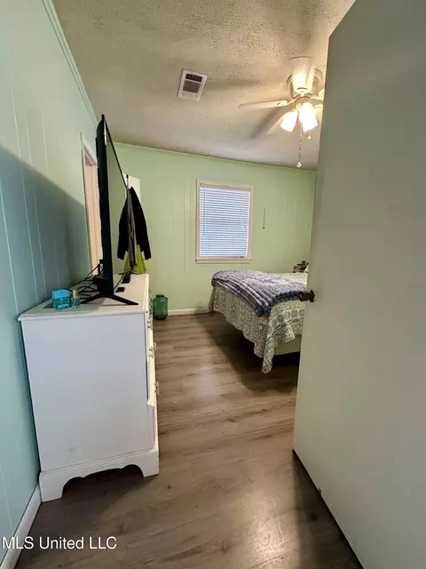 2062 2063 Lazy Creek Rd, Summit, MS 39666 photo 13
