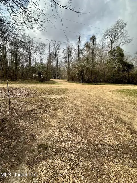 2062 2063 Lazy Creek Rd, Summit, MS 39666 photo 27