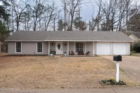 117 Cumberland Rd, Brandon, MS 39047