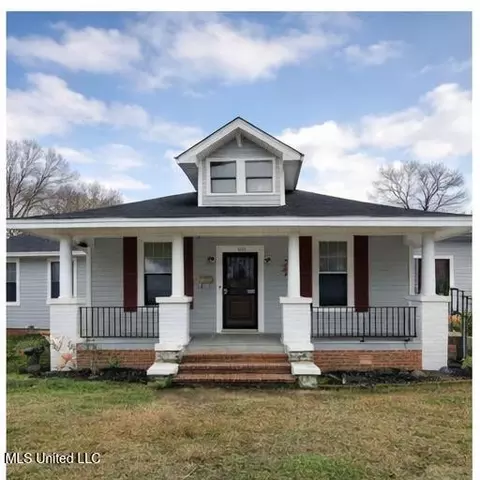600 NE Bell Ave, Greenwood, MS 38930