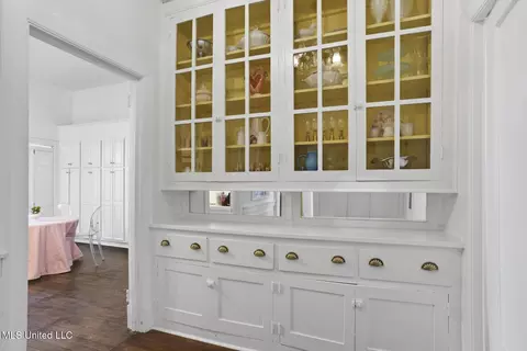 Other - 818 Pinehurst Pl, Jackson, MS 39202 photo 1 of 6