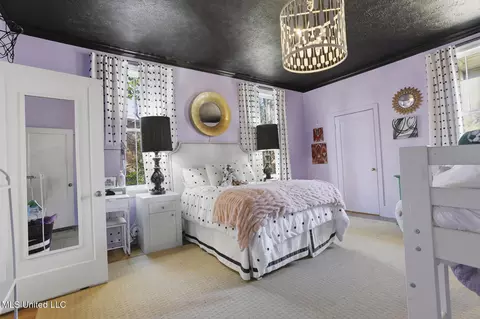 Bedroom - 818 Pinehurst Pl, Jackson, MS 39202 photo 4 of 6