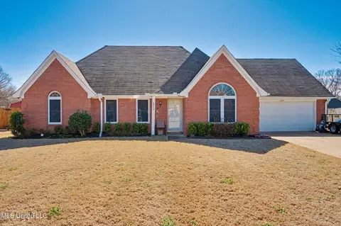 6933 Margaret Way Cv, Walls, MS 38680