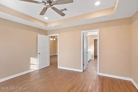 Entry Way - 814 Stones Throw Dr, Brandon, MS 39042 photo 2 of 4