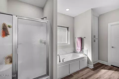 Other - 817 Long Leaf Cir, Brandon, MS 39042 photo 9 of 13