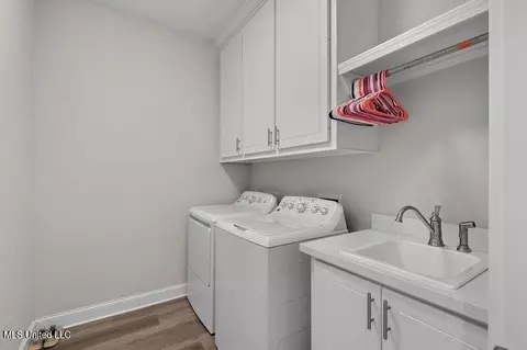 Other - 817 Long Leaf Cir, Brandon, MS 39042 photo 6 of 13